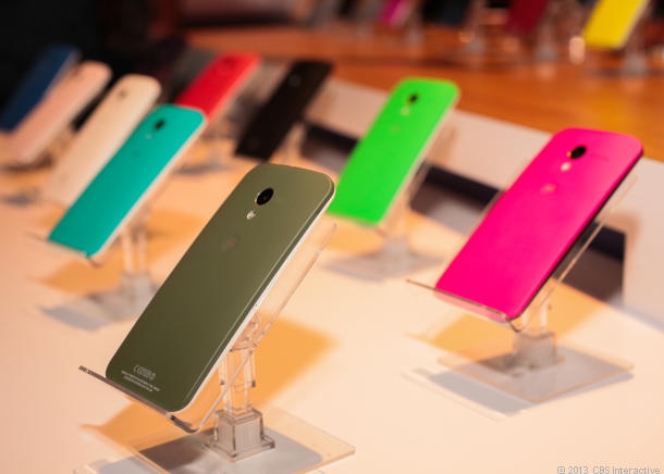 Unlocked Moto X Price Cut to $299 with Promo Code – Expires July 26
