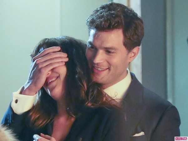 Video: Watch Trailer of ’50 Shades of Grey’