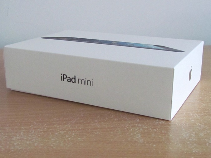 $100 Price Cut on iPad Air and iPad Mini 2 at Target – Clearing Space, Are We?
