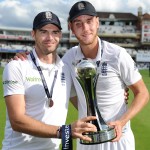 James Anderson and Stuart Broad pose with the series trophy