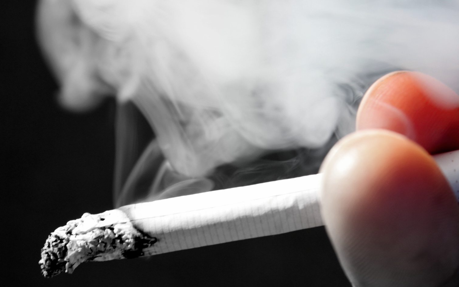 Smoking permanently mutates your genes, new study