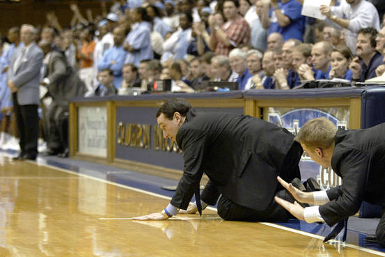 Duke Basketball team slaps floor as an inspiration to inculcate defensive tactics