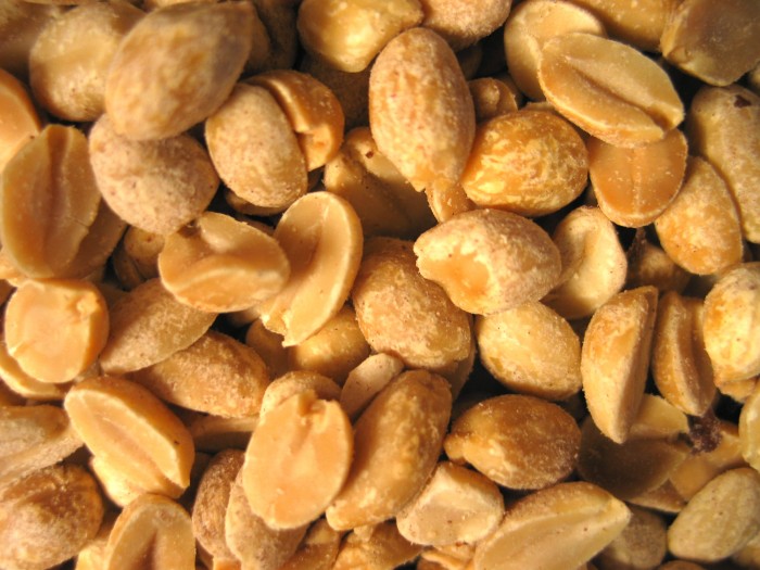 Peanut allergy immunity bolstered by feeding peanuts to infants: new study