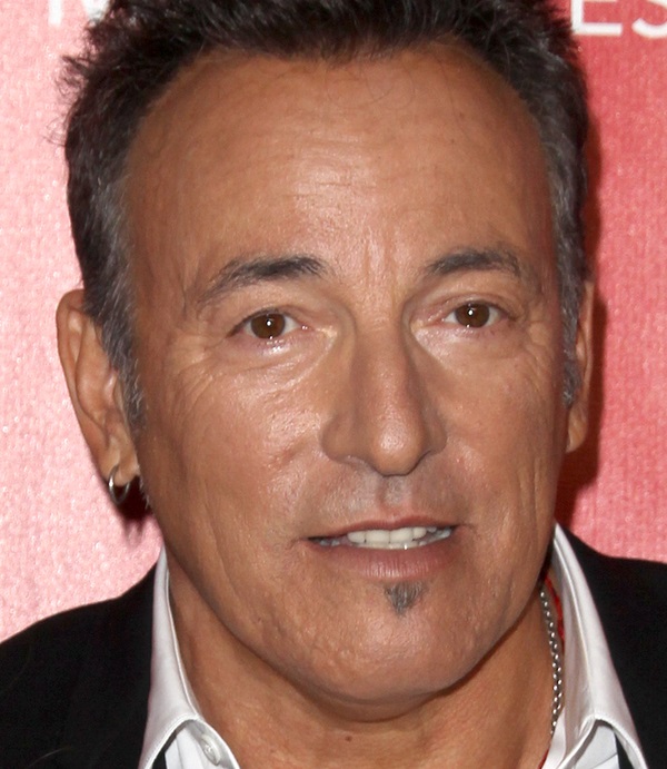 Bruce Springsteen cancels concert in protest over North Carolina anti-gay bill