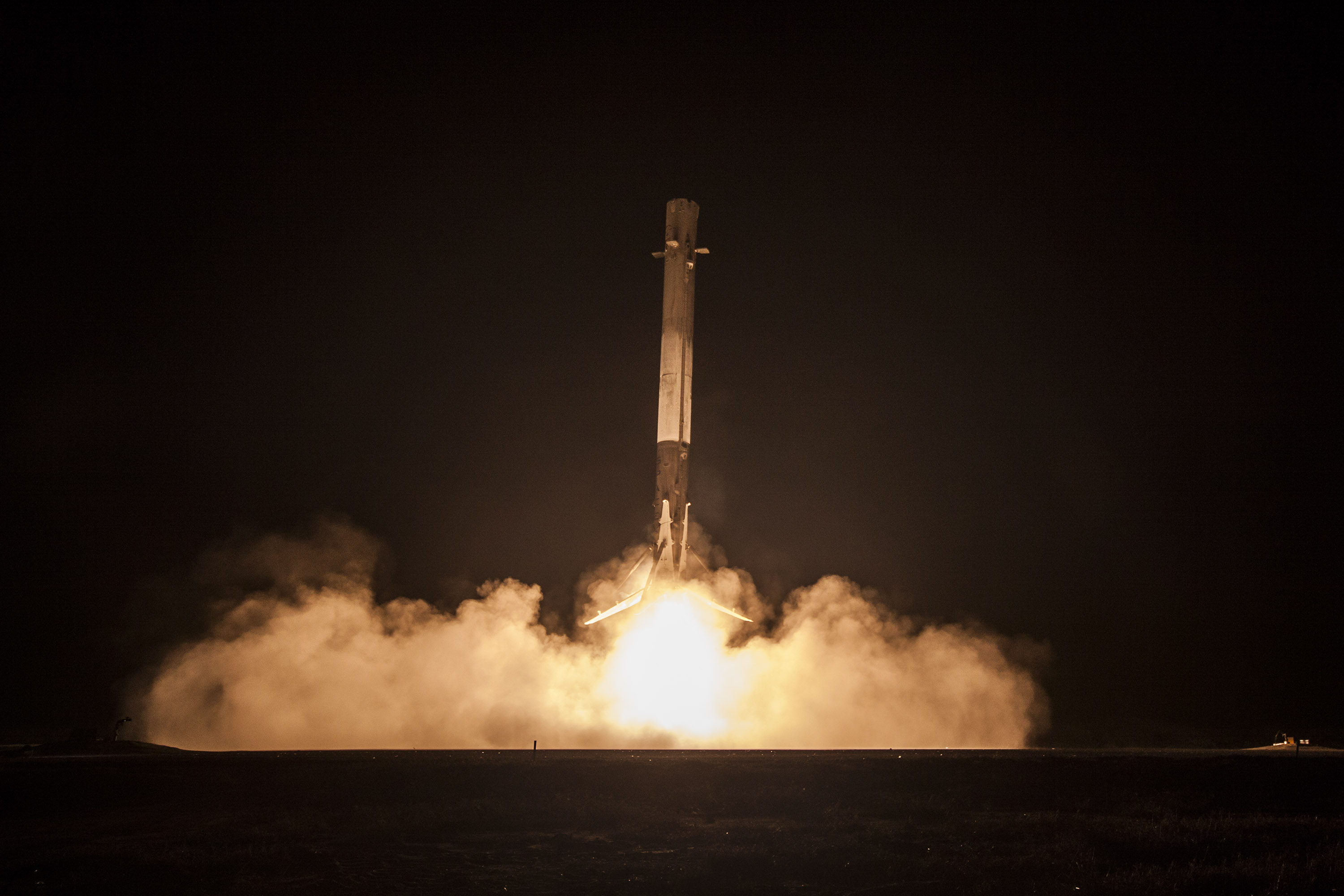 SpaceX rocket damaged by high velocity on reentry but touches down safely