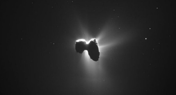 Comet discovery stuns scientists