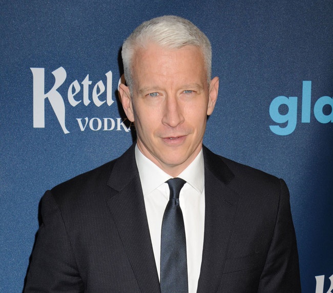 Anderson Cooper not fond of his gray hair