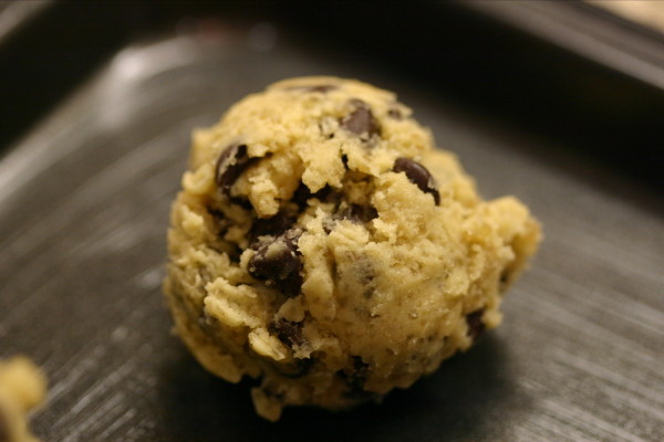 Here’s another reason why you shouldn’t eat rough cookie dough