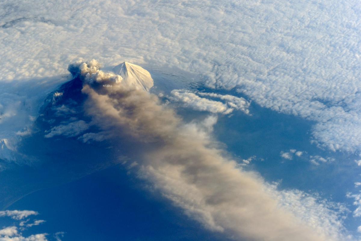 Alaska’s Pavlof Volcano threat level raised due to increasing signs of eruption