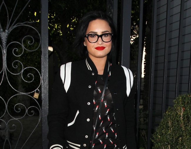 Is Demi Lovato dating NFL player Odell Beckham Jr.?