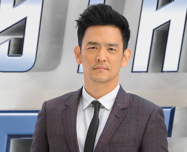 John Cho reacts to George Takei’s opinion about Hikaru Sulu character