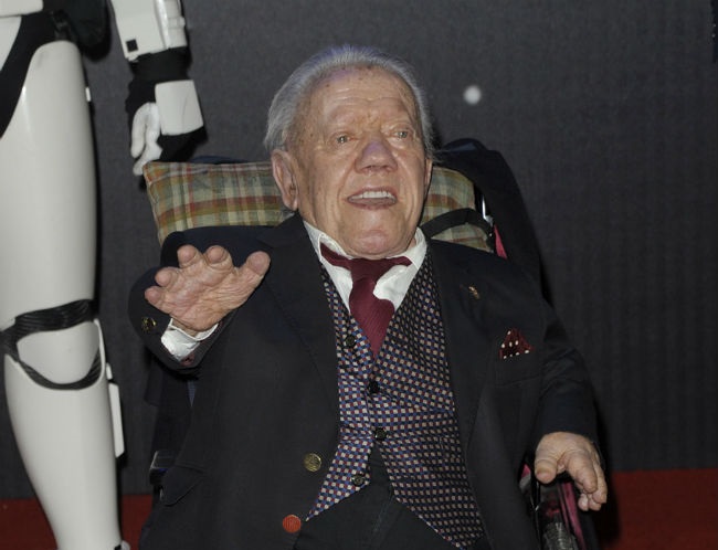 Kenny Baker dies at age 81