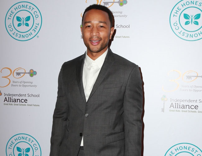 John Legend fell for wife Chrissy Teigen through text messaging