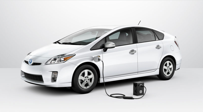 Toyota Announces Prius Plug-In Price Cuts – Weak Sales Prompt $2,000 Reduction