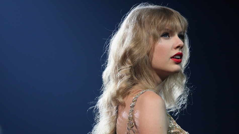 Taylor Swift’s Twitter, Instagram accounts hijacked, hackers threaten to release her nudes online