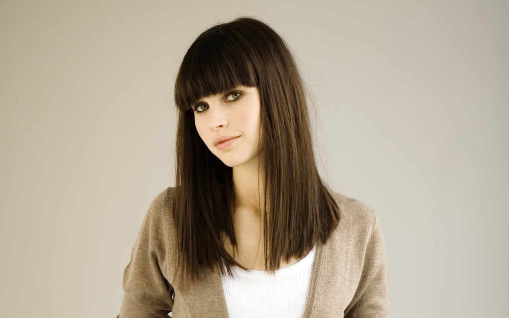 Felicity Jones to play Lead Role in ‘Star Wars’ Standalone film slated for December release
