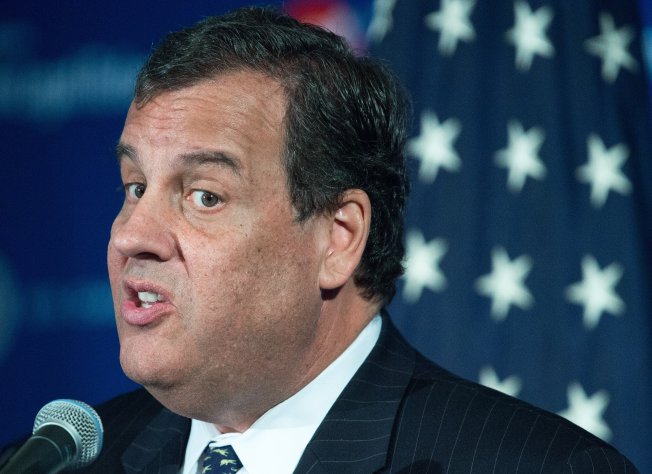 New Jersey Governor Christie goofs, offers some terrible advice on vaccination
